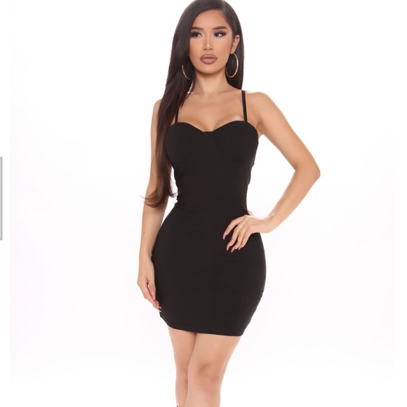 Dresses & Skirts - Black Bodycon Mini Dress